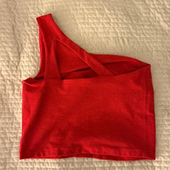 Beyond Yoga one shoulder crop tank size M - Picture 2 of 4